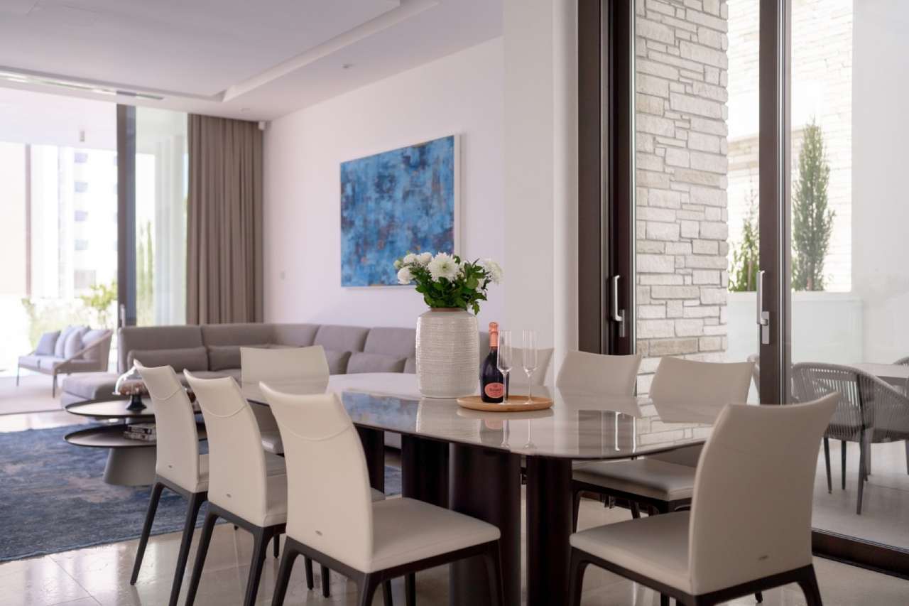 Harbourline Residences detail